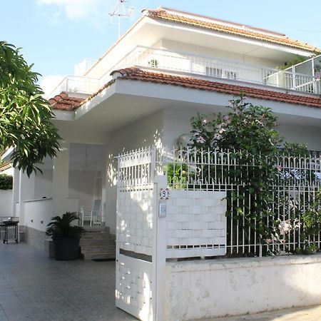 Casa Vacanza Peppino! Палермо Екстериор снимка